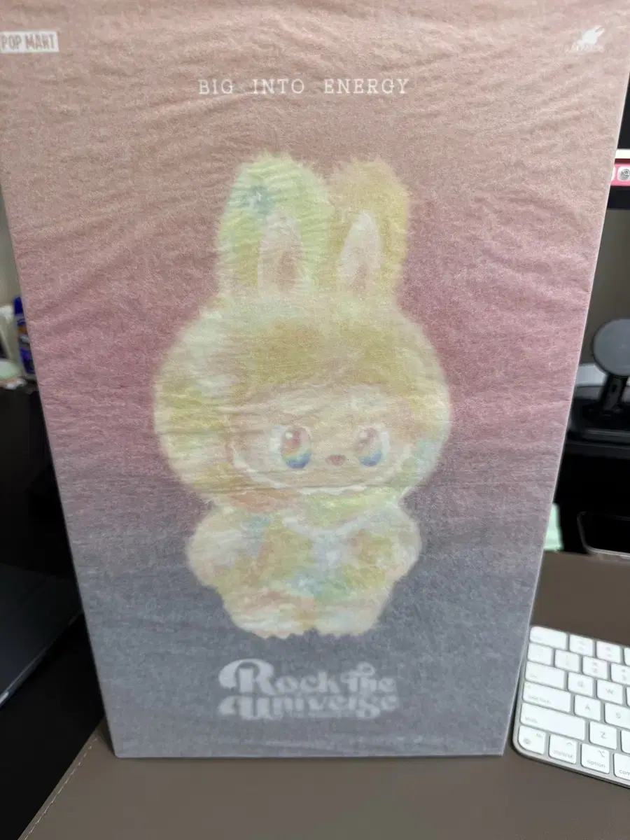 ☆正規品☆ラブブ　Energy ROCK THE UNIVERSE ラブブBig into Energy ROCK THE UNIVERSE ロック ポップマート